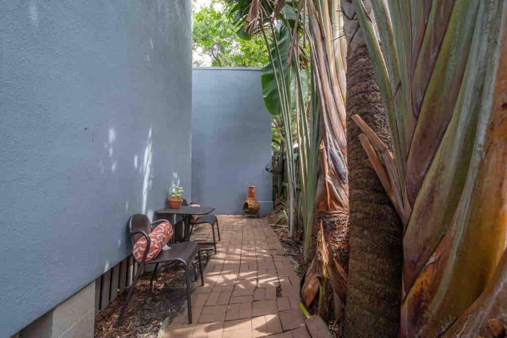 Nawlins Vibe With Rooftop Verandah Near Riverwalk And Downtown Tampa Exterior photo